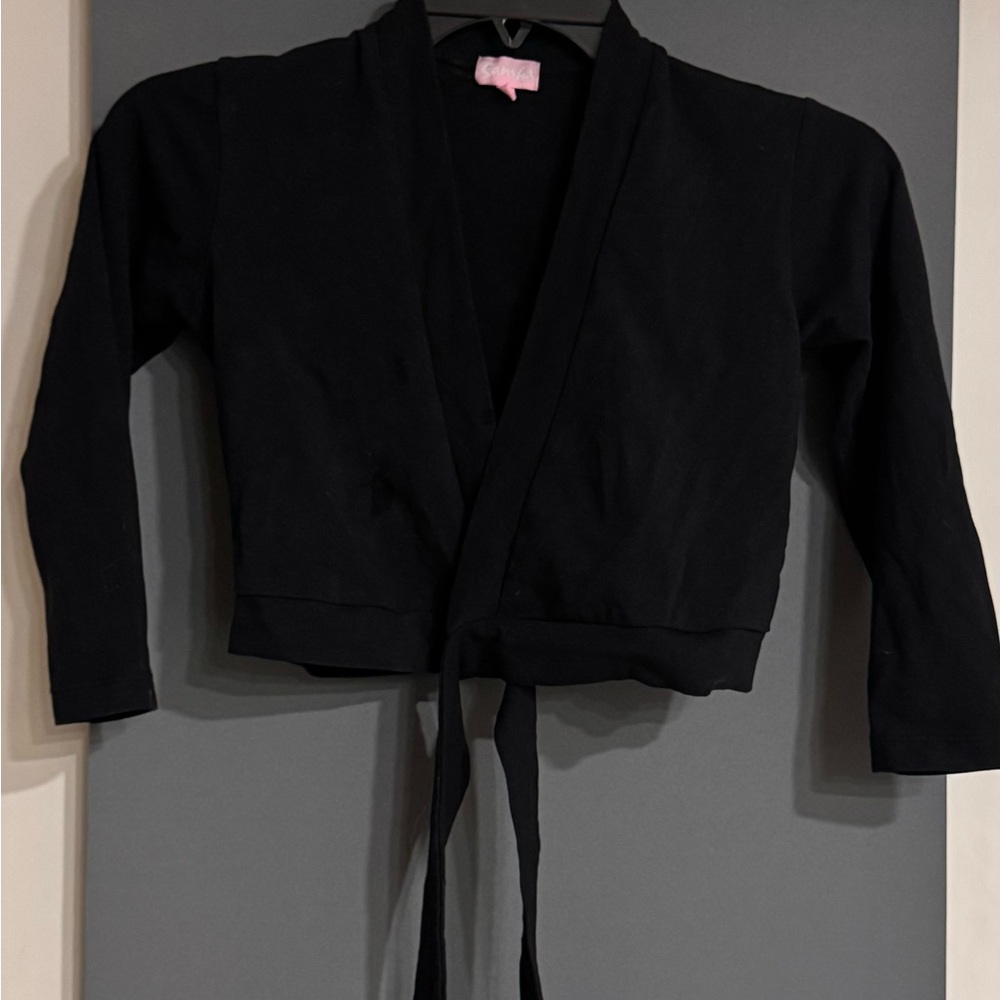 Sansha Black Top